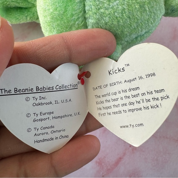 Vintage Ty Beanie Baby “Kicks” with Tag Errors 1998/1999 - Picture 8 of 13